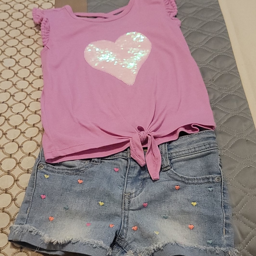 Girls purple top